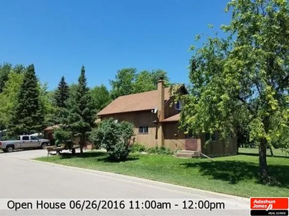804 N 7th St, Winneconne, WI 54986