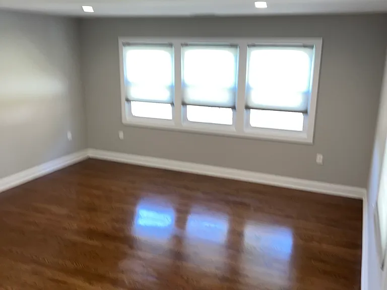 16 Roosevelt Dr — Photo 7