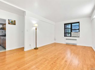 141-16 25th Road #2A, Flushing, NY 11354