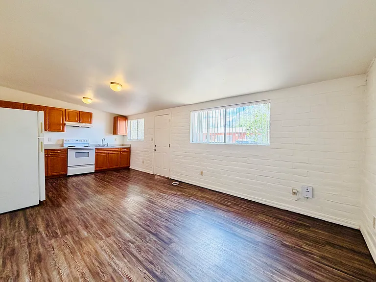 Hedrick1631 — Photo 13