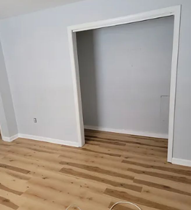 1st image of 865 Avoy Rd APT 16