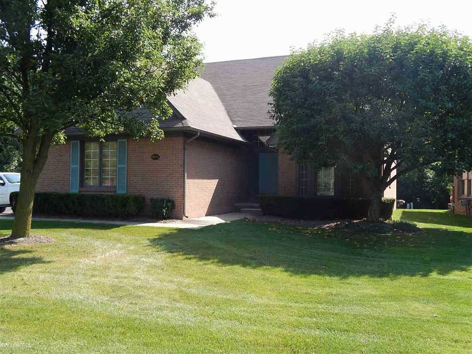 1st image of 43766 Perignon Dr