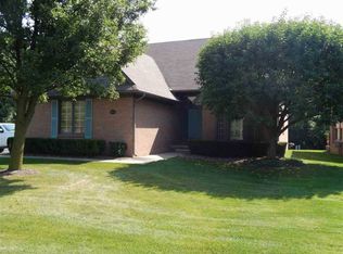 43766 Perignon Dr, Sterling Heights, MI 48314