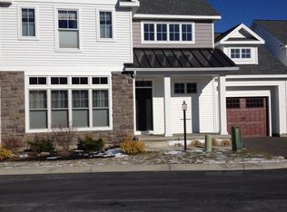 2 Forsythia Ct, Albany, NY 12205