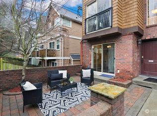 126 25th Ave E UNIT C, Seattle, WA 98112