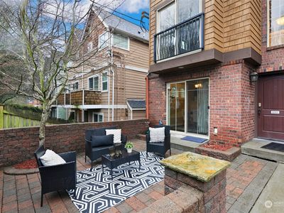 126 25th Avenue E UNIT C, Seattle, WA, 98112