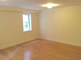 8515 120th St #2ND, Kew Gardens, NY 11415
