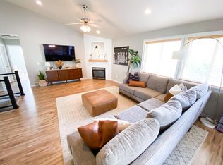 2086 E Pinecone Rd, Eagle Mountain, UT 84005