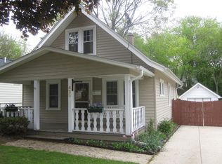 429 N Hine Ave, Waukesha, WI 53188
