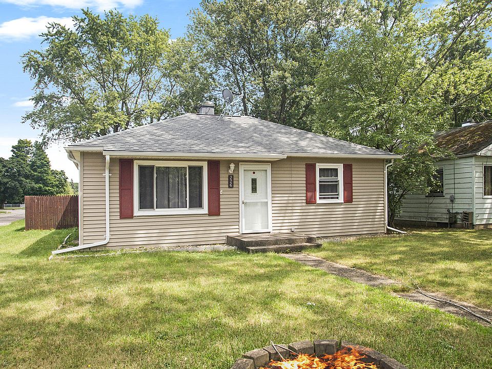 1st image of 226 N 23rd St