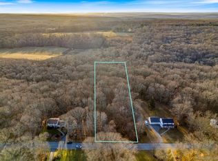 25 Tanglewood Dr, Preston, CT 06365