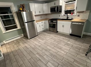 16 Scott Rd APT 1, Cumberland, RI 02864