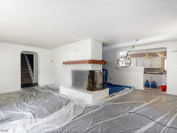 5th image of 1219 Midland Ave