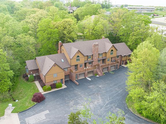3rd image of 619 Hobbs Ct Unit D