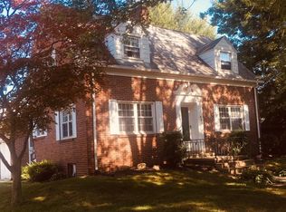 865 Maple Ave, Findlay, OH 45840