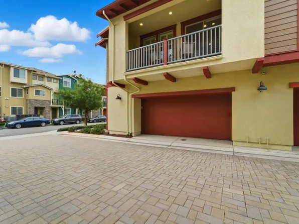 772 Tranquility Cir Unit 2, Livermore, CA 94551