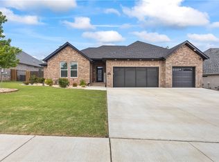 1540 Westridge Ln, Centerton, AR 72719