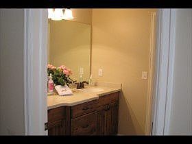 1st image of 5122 N Ravencrest Ln