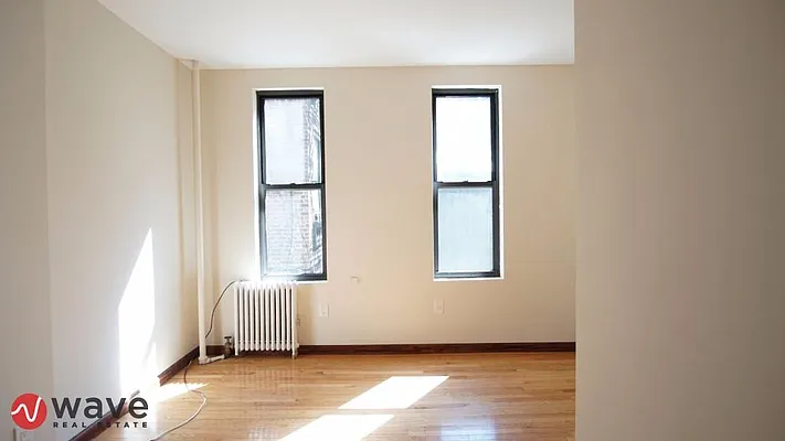 Rented by Wave Real Estate Group | media 5