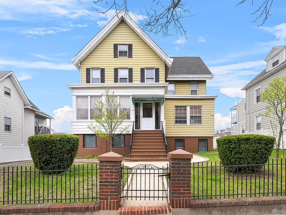 1st image of 135 Beekman Ave #Lr