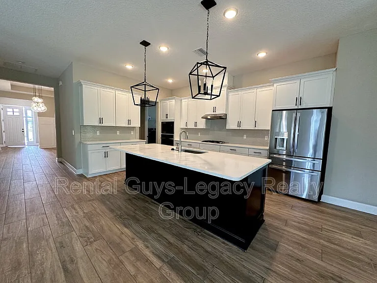 813 Crosswater Lake Dr — Photo 12