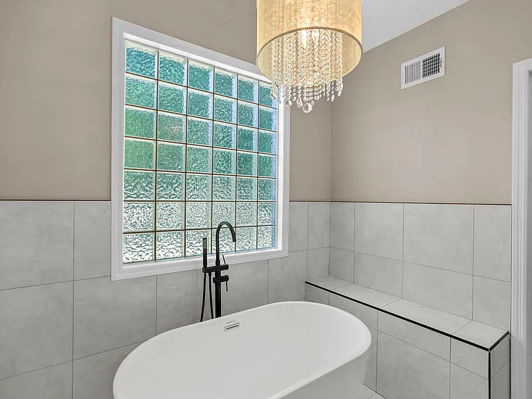 31 Dundee Pl — Photo 9
