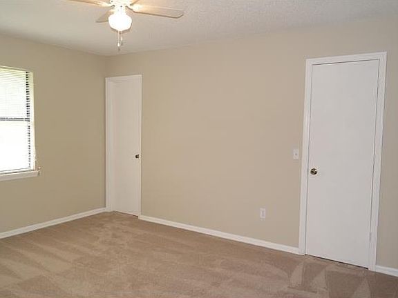 5th image of 2009 N Parkton Dr