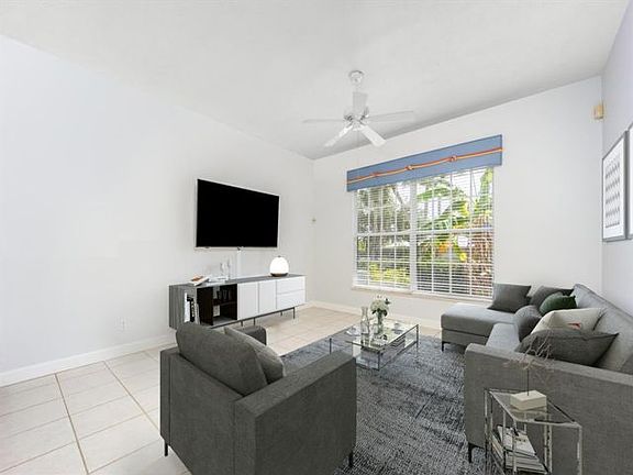 4th image of 3341 SE River Vista Dr