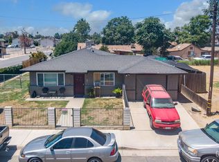 220 E 9th St, Bakersfield, CA 93307