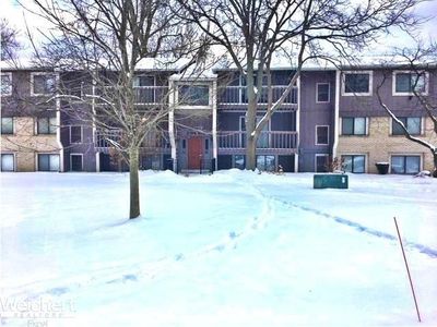 29880 W Twelve Mile Rd, Farmington, MI, 48334