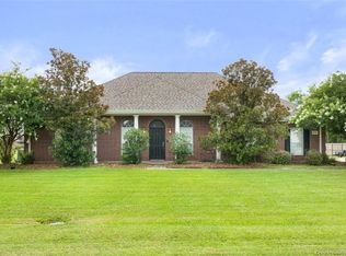 5755 Birch St, Lake Charles, LA 70605