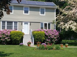 48 Middle St, Woburn, MA 01801