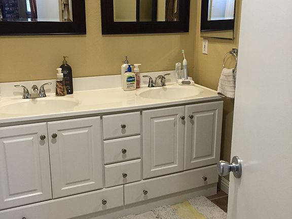 upstairs master bath