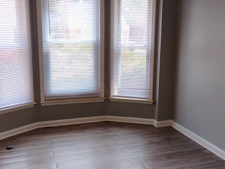 15485A Stout St — Photo 3