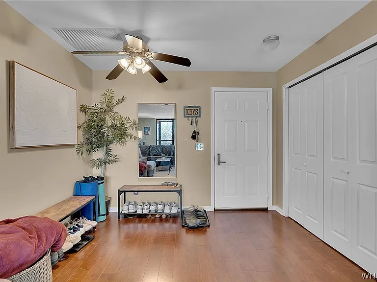 200 Lakefront Blvd #303 — Photo 7