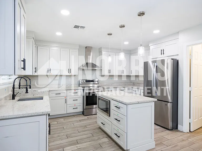 1553 E Alba Dr — Photo 14