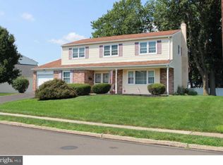 513 Indianola Rd, Fairless Hills, PA 19030