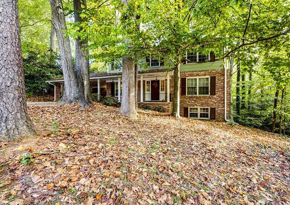 1st image of 2873 Evans Woods Dr