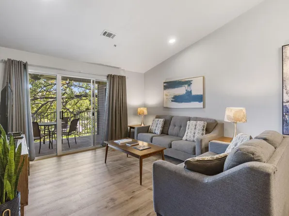 32 Golfshores Drive #22 BLDG 32, Branson, MO 65616