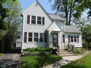 588 E Torrence Rd, Columbus, OH 43214