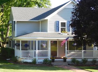 452 Barrington Ave, Dundee, IL 60118