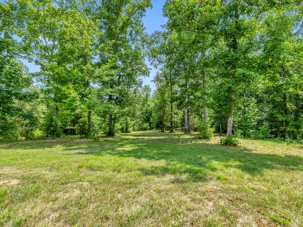 630 Pleasant Hill Rd, Dover, TN 37058