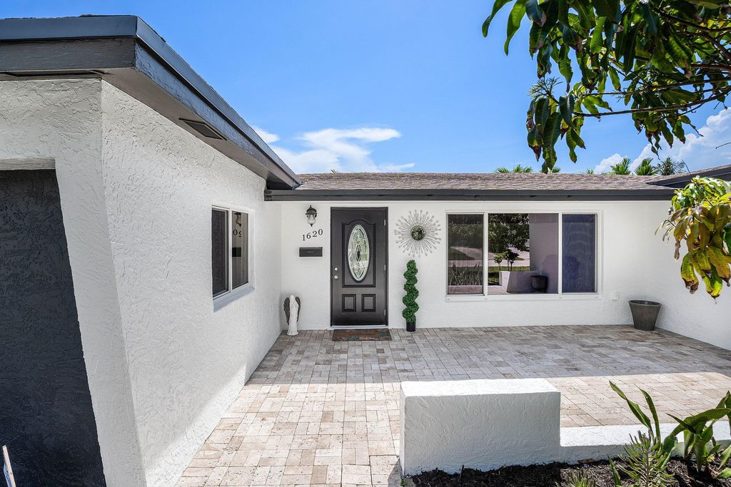 1620 SW 4TH Avenue, photo 6
