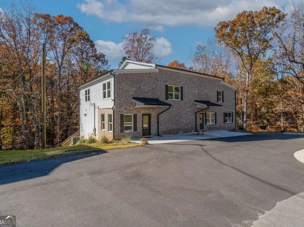 2381 Highpoint Rd, Snellville, GA 30078