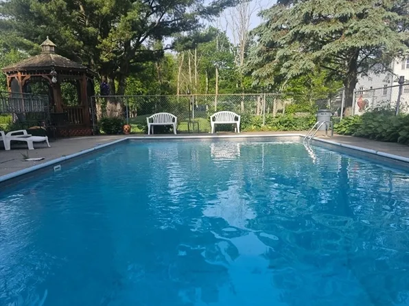 108 Bryant St, West Bridgewater, MA 02379