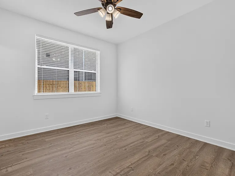 3312 S University Dr #12 — Photo 16