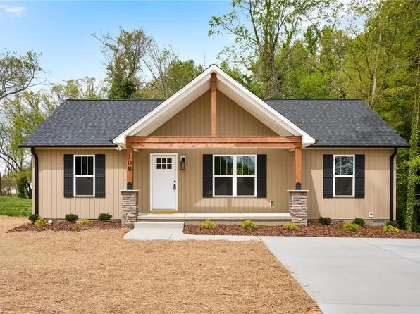 108 Unity St, Thomasville, NC 27360