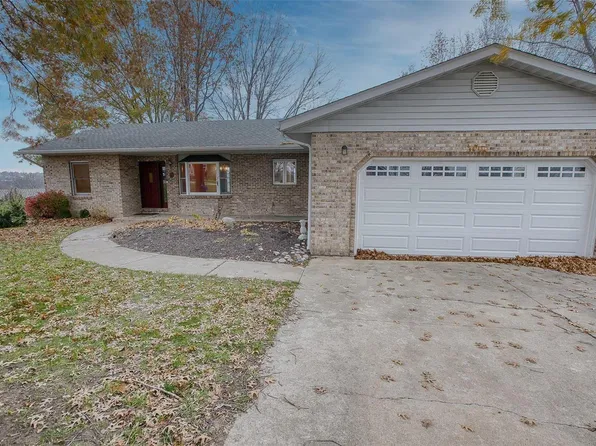 7 Edward Pl, Washington, MO 63090