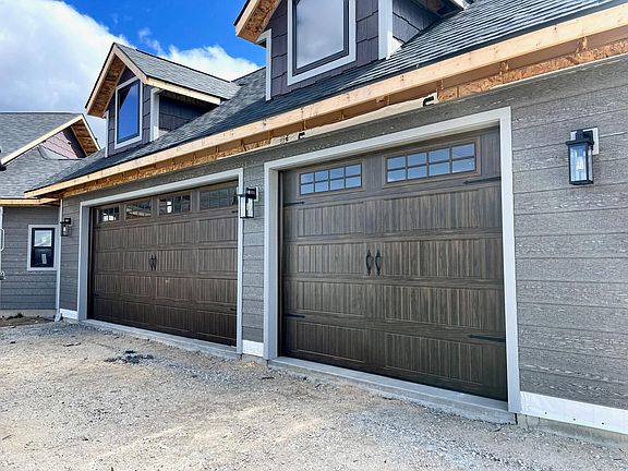 3rd image of 428 Cayuse Trl
