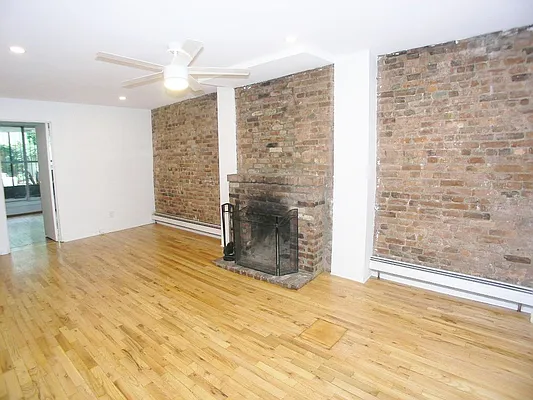 Rented by Townsley & Gay, LLC | media 9